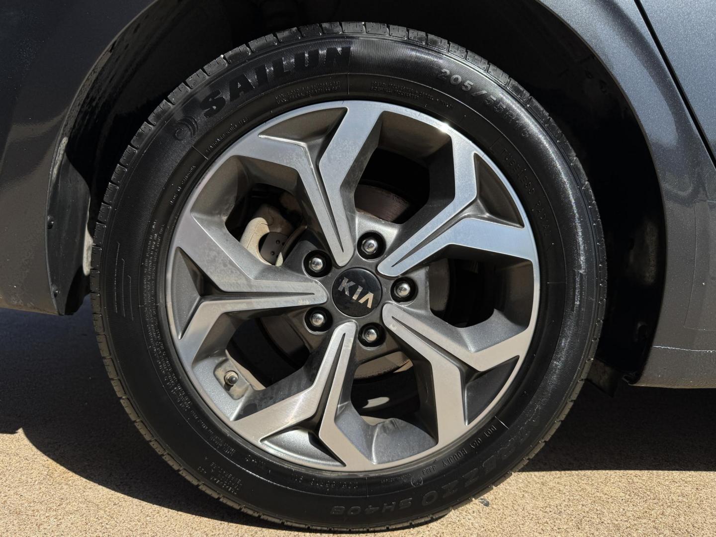 2021 GRAY KIA FORTE FE; LXS (3KPF24AD5ME) , located at 5900 E. Lancaster Ave., Fort Worth, TX, 76112, (817) 457-5456, 0.000000, 0.000000 - Photo#22