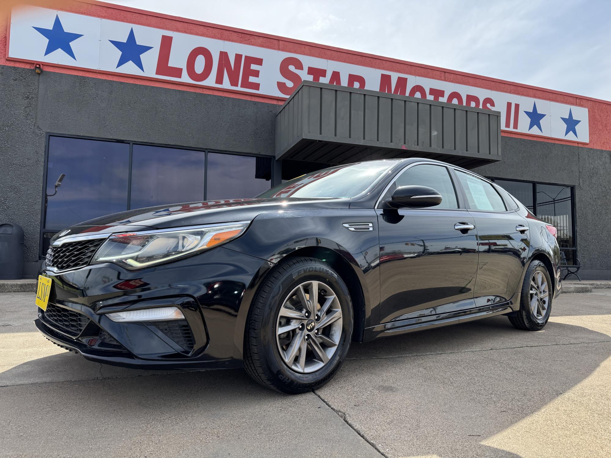 photo of 2020 KIA OPTIMA LX; S; SE 