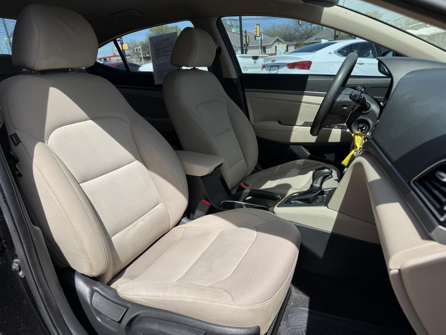 2018 BLACK HYUNDAI ELANTRA LIMITED; SE (KMHD84LF3JU) , located at 5900 E. Lancaster Ave., Fort Worth, TX, 76112, (817) 457-5456, 0.000000, 0.000000 - Photo#16