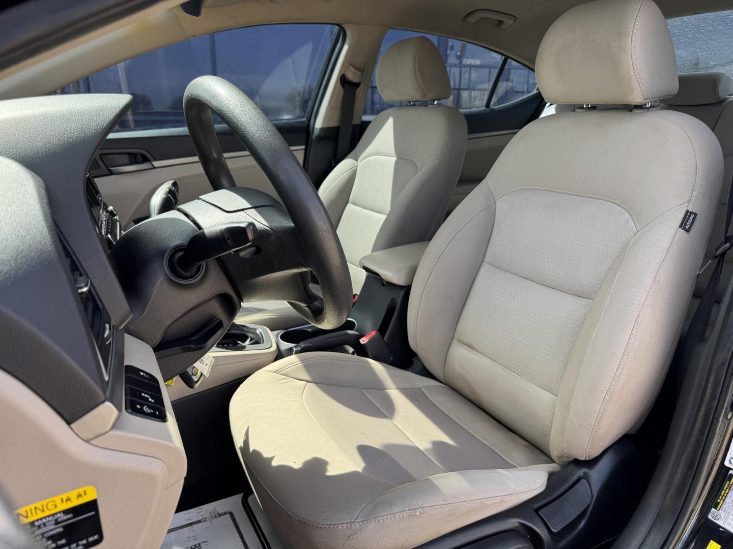 2018 BLACK HYUNDAI ELANTRA LIMITED; SE (KMHD84LF3JU) , located at 5900 E. Lancaster Ave., Fort Worth, TX, 76112, (817) 457-5456, 0.000000, 0.000000 - Photo#9