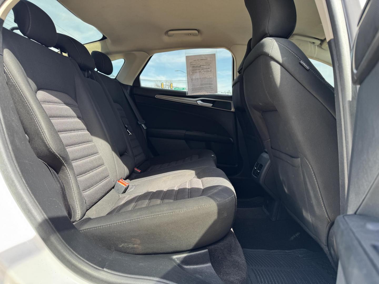 2018 WHITE FORD FUSION SE (3FA6P0H70JR) , located at 5900 E. Lancaster Ave., Fort Worth, TX, 76112, (817) 457-5456, 0.000000, 0.000000 - Photo#13