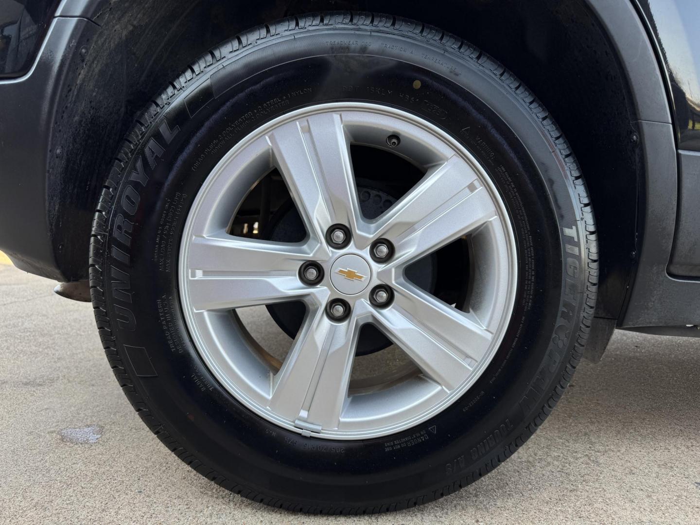 2019 BLACK CHEVROLET TRAX 1LT (KL7CJLSB2KB) , located at 5900 E. Lancaster Ave., Fort Worth, TX, 76112, (817) 457-5456, 0.000000, 0.000000 - Photo#21