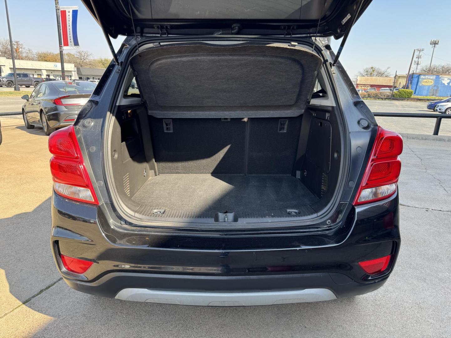 2019 BLACK CHEVROLET TRAX 1LT (KL7CJLSB2KB) , located at 5900 E. Lancaster Ave., Fort Worth, TX, 76112, (817) 457-5456, 0.000000, 0.000000 - Photo#5