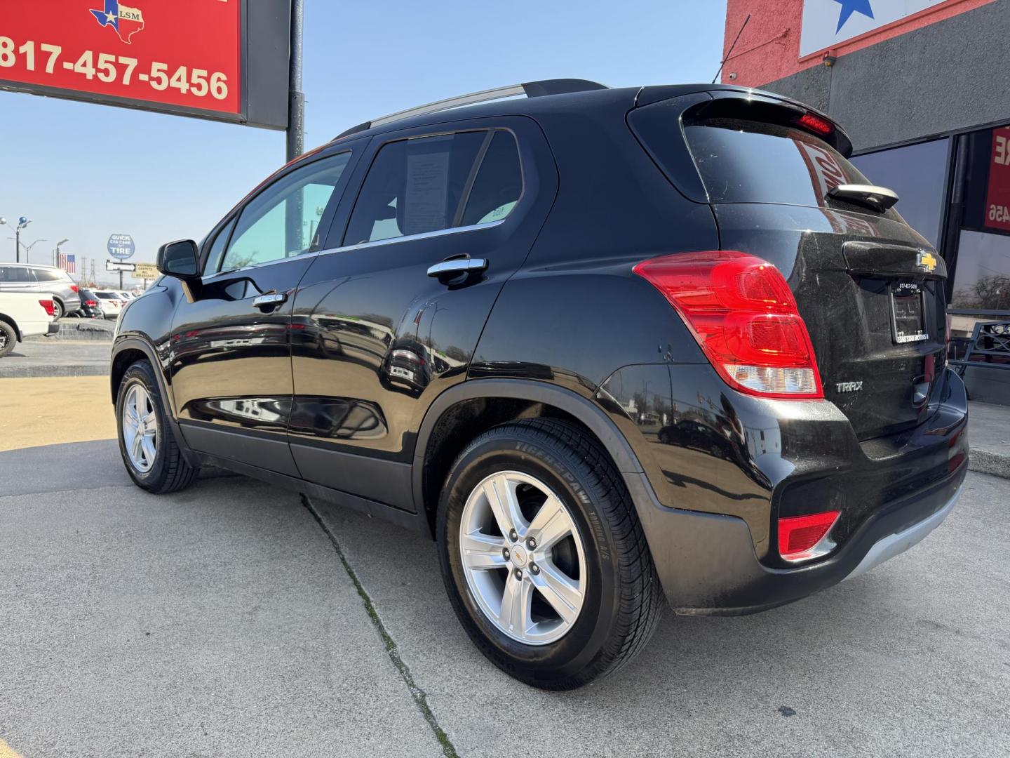 2019 BLACK CHEVROLET TRAX 1LT (KL7CJLSB2KB) , located at 5900 E. Lancaster Ave., Fort Worth, TX, 76112, (817) 457-5456, 0.000000, 0.000000 - Photo#6