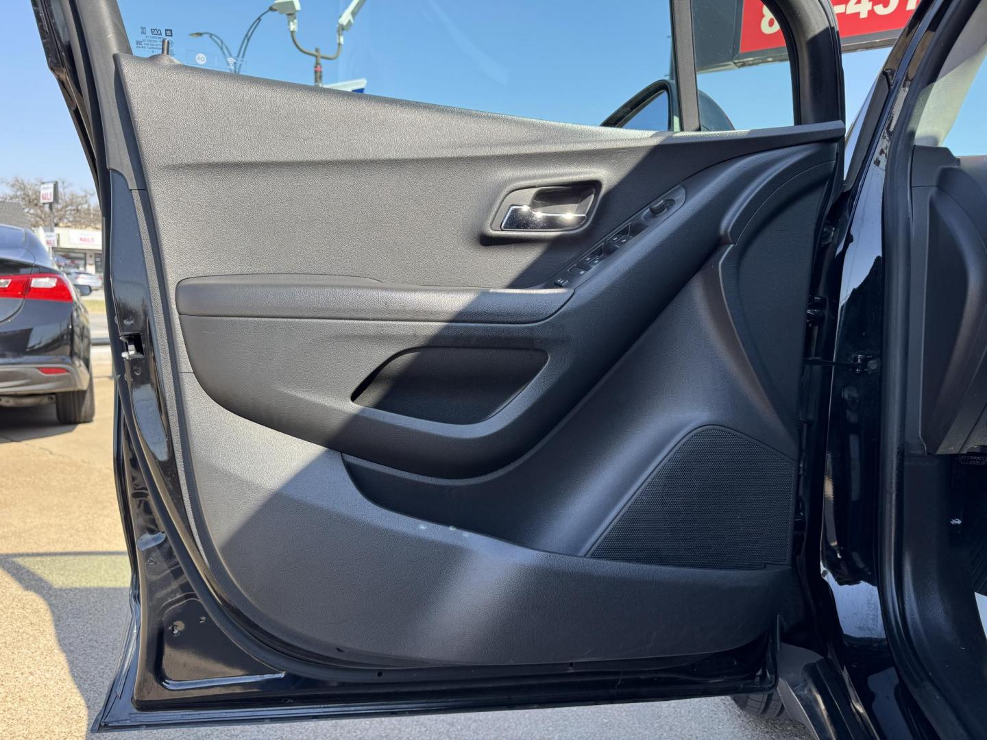 2019 BLACK CHEVROLET TRAX 1LT (KL7CJLSB2KB) , located at 5900 E. Lancaster Ave., Fort Worth, TX, 76112, (817) 457-5456, 0.000000, 0.000000 - Photo#7