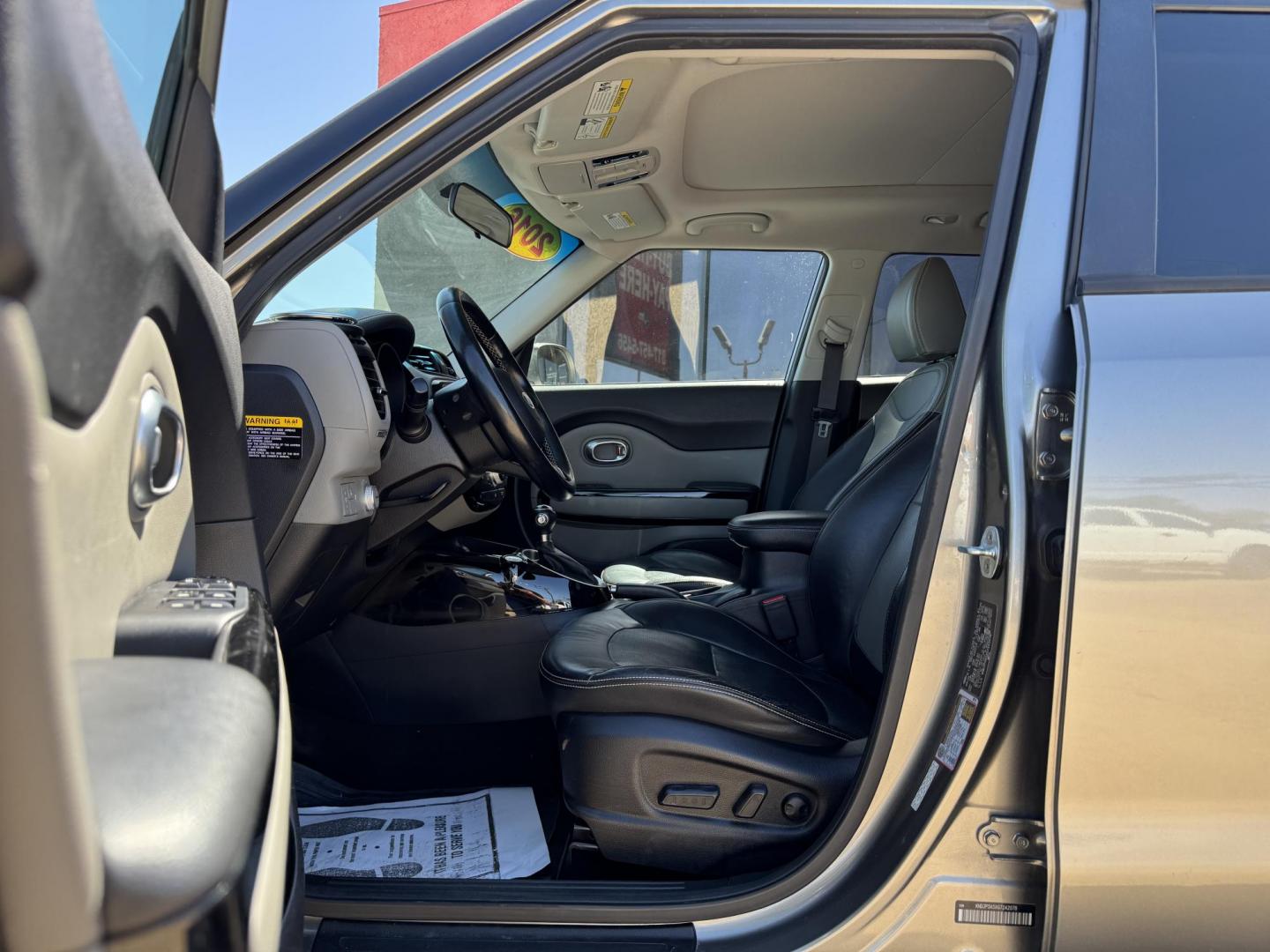 2016 GRAY KIA SOUL + (PLUS) (KNDJP3A5XG7) , located at 5900 E. Lancaster Ave., Fort Worth, TX, 76112, (817) 457-5456, 0.000000, 0.000000 - Photo#8