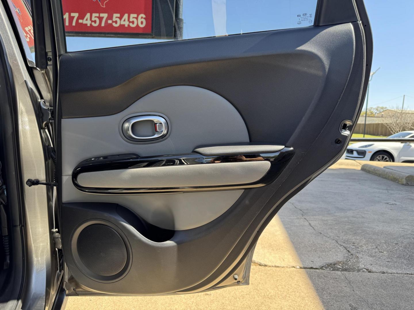 2016 GRAY KIA SOUL + (PLUS) (KNDJP3A5XG7) , located at 5900 E. Lancaster Ave., Fort Worth, TX, 76112, (817) 457-5456, 0.000000, 0.000000 - Photo#12