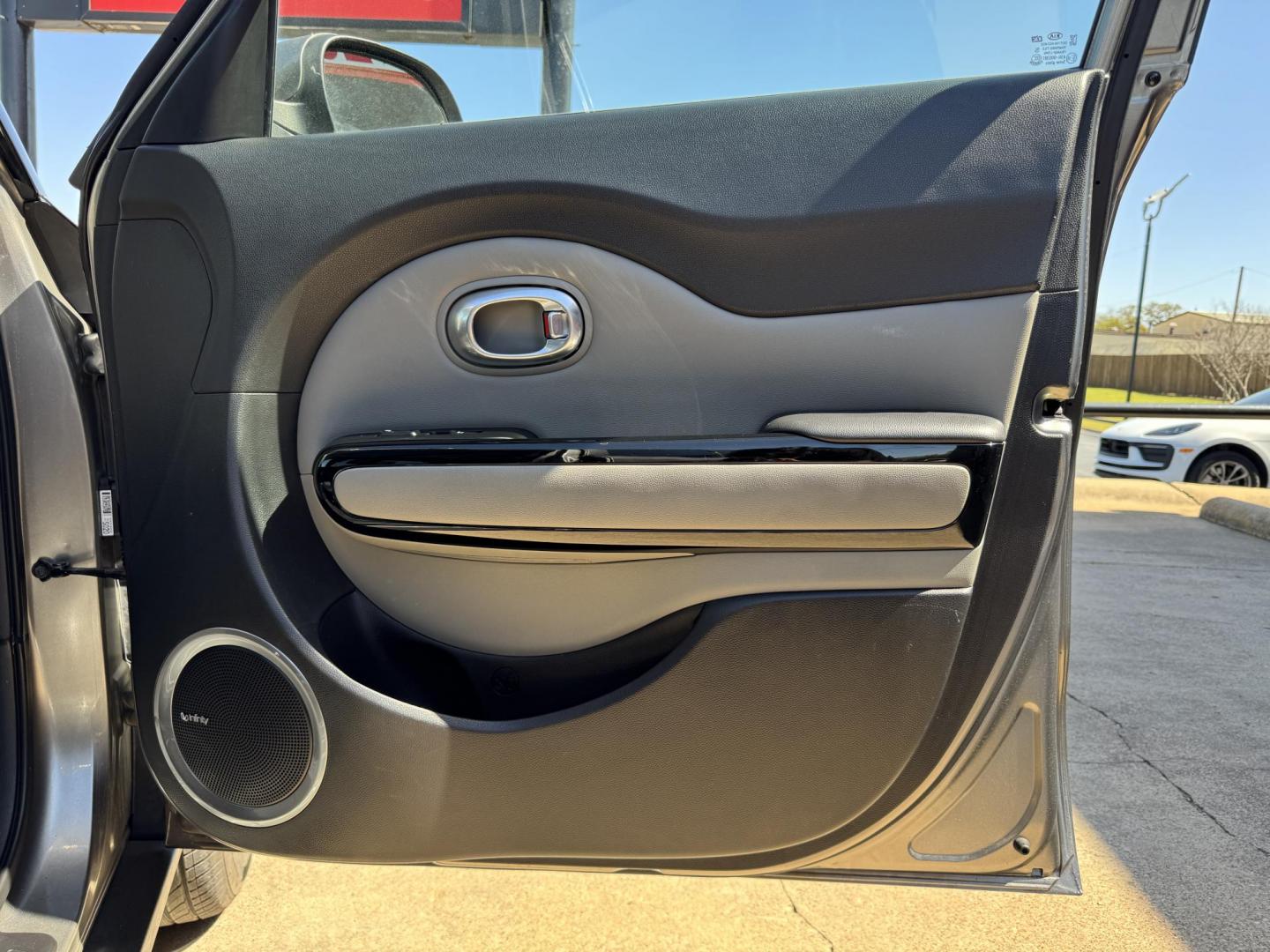 2016 GRAY KIA SOUL + (PLUS) (KNDJP3A5XG7) , located at 5900 E. Lancaster Ave., Fort Worth, TX, 76112, (817) 457-5456, 0.000000, 0.000000 - Photo#14