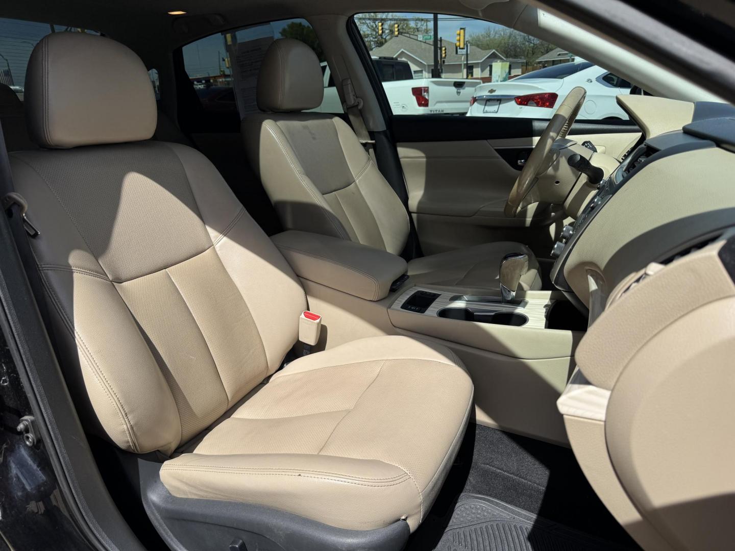 2017 BLACK NISSAN ALTIMA 2.5; 2.5 S; 2 (1N4AL3AP5HC) , located at 5900 E. Lancaster Ave., Fort Worth, TX, 76112, (817) 457-5456, 0.000000, 0.000000 - Photo#16