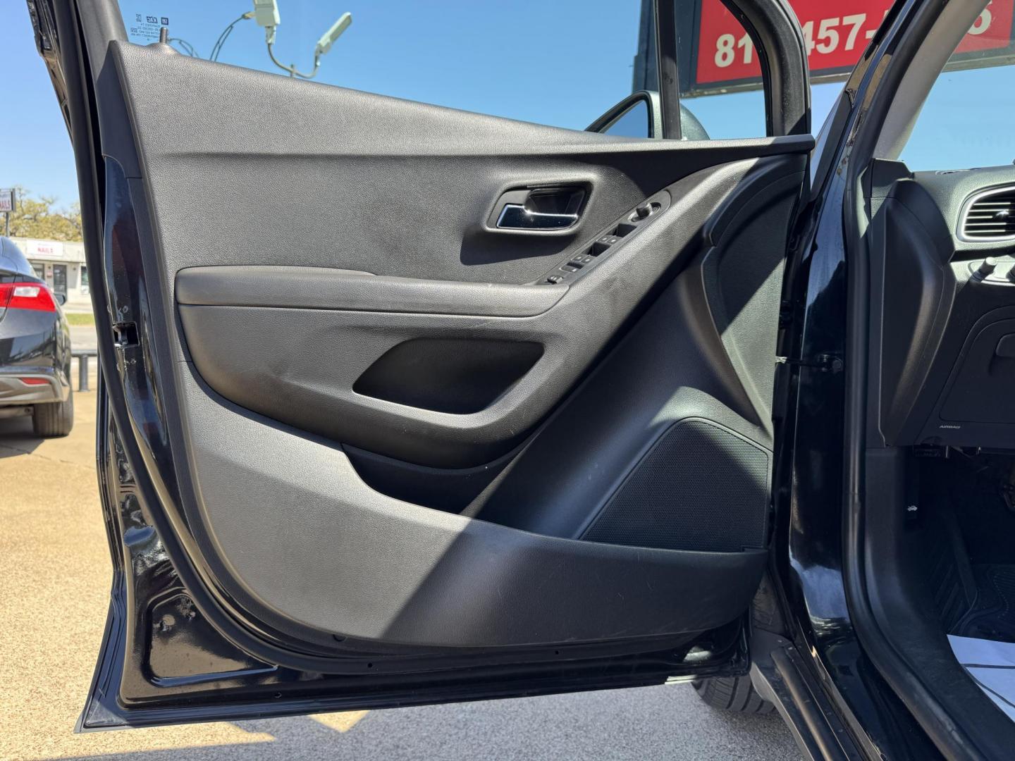 2020 BLACK CHEVROLET TRAX LS (KL7CJKSBXLB) , located at 5900 E. Lancaster Ave., Fort Worth, TX, 76112, (817) 457-5456, 0.000000, 0.000000 - Photo#7