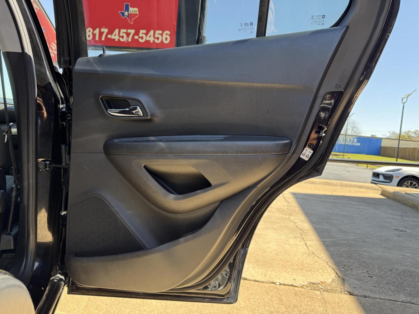 2020 BLACK CHEVROLET TRAX LS (KL7CJKSBXLB) , located at 5900 E. Lancaster Ave., Fort Worth, TX, 76112, (817) 457-5456, 0.000000, 0.000000 - Photo#12