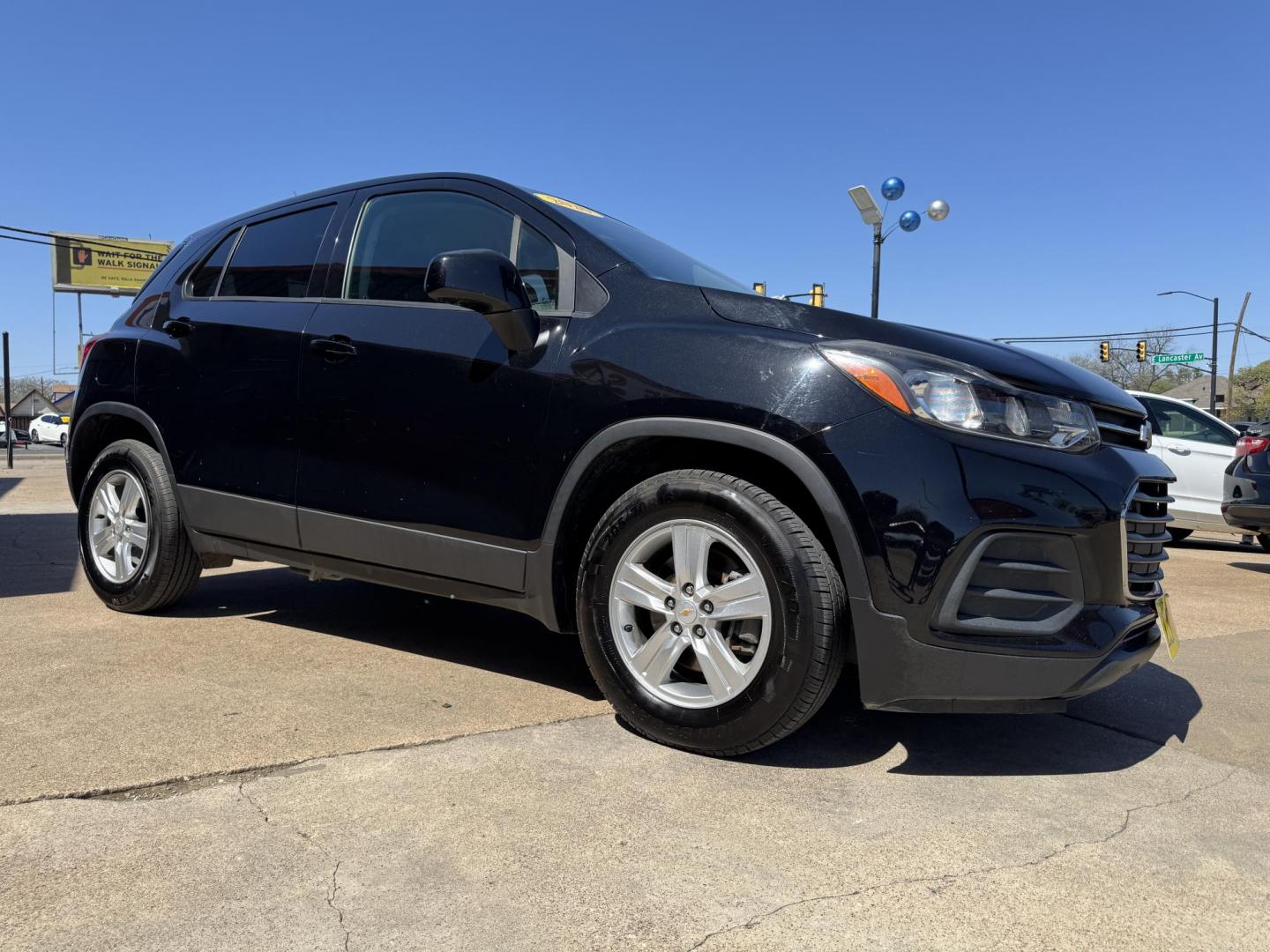 2020 BLACK CHEVROLET TRAX LS (KL7CJKSBXLB) , located at 5900 E. Lancaster Ave., Fort Worth, TX, 76112, (817) 457-5456, 0.000000, 0.000000 - Photo#2