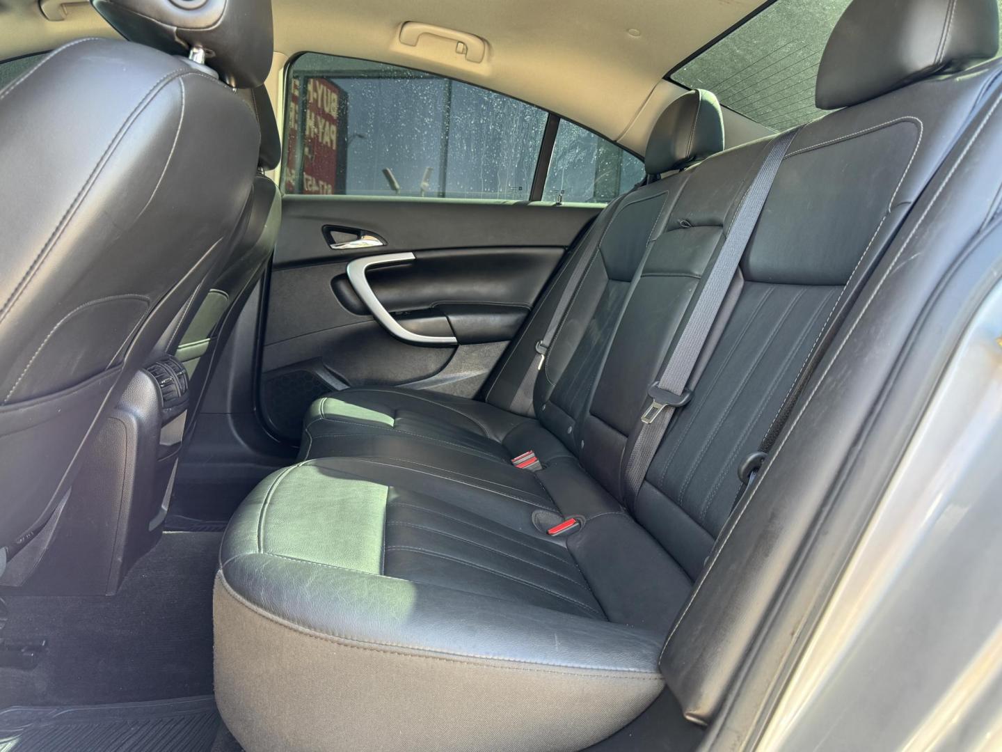 2017 SILVER BUICK REGAL SPORT TOURING (2G4GL5EX7H9) , located at 5900 E. Lancaster Ave., Fort Worth, TX, 76112, (817) 457-5456, 0.000000, 0.000000 - Photo#11