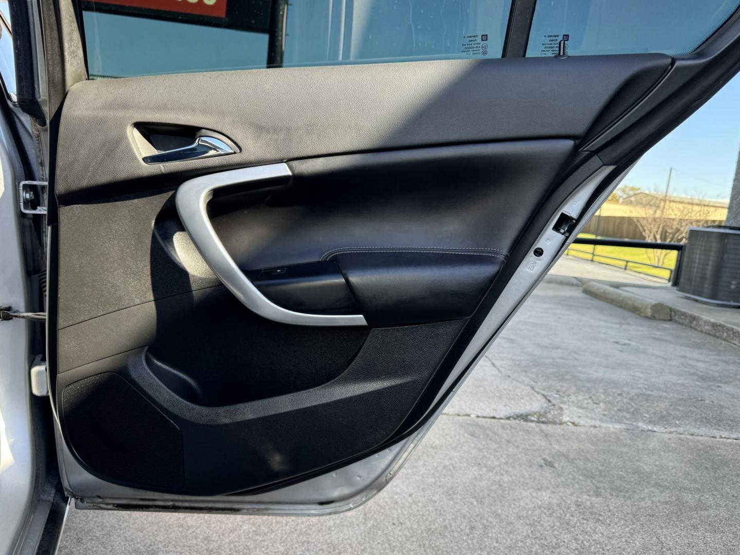 2017 SILVER BUICK REGAL SPORT TOURING (2G4GL5EX7H9) , located at 5900 E. Lancaster Ave., Fort Worth, TX, 76112, (817) 457-5456, 0.000000, 0.000000 - Photo#12