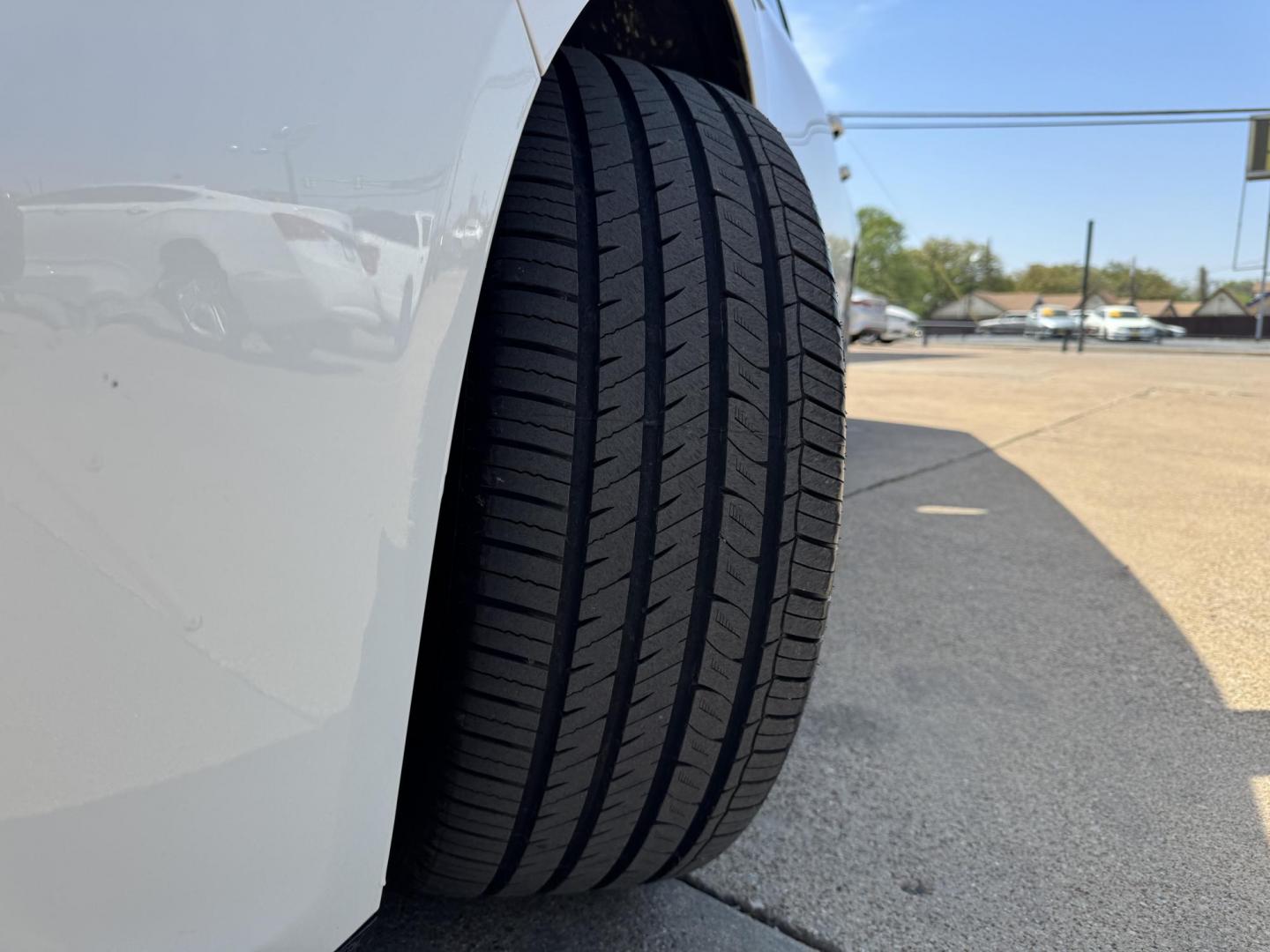 2021 WHITE CHEVROLET MALIBU LT (1LT) (1G1ZD5ST8MF) , located at 5900 E. Lancaster Ave., Fort Worth, TX, 76112, (817) 457-5456, 0.000000, 0.000000 - Photo#21