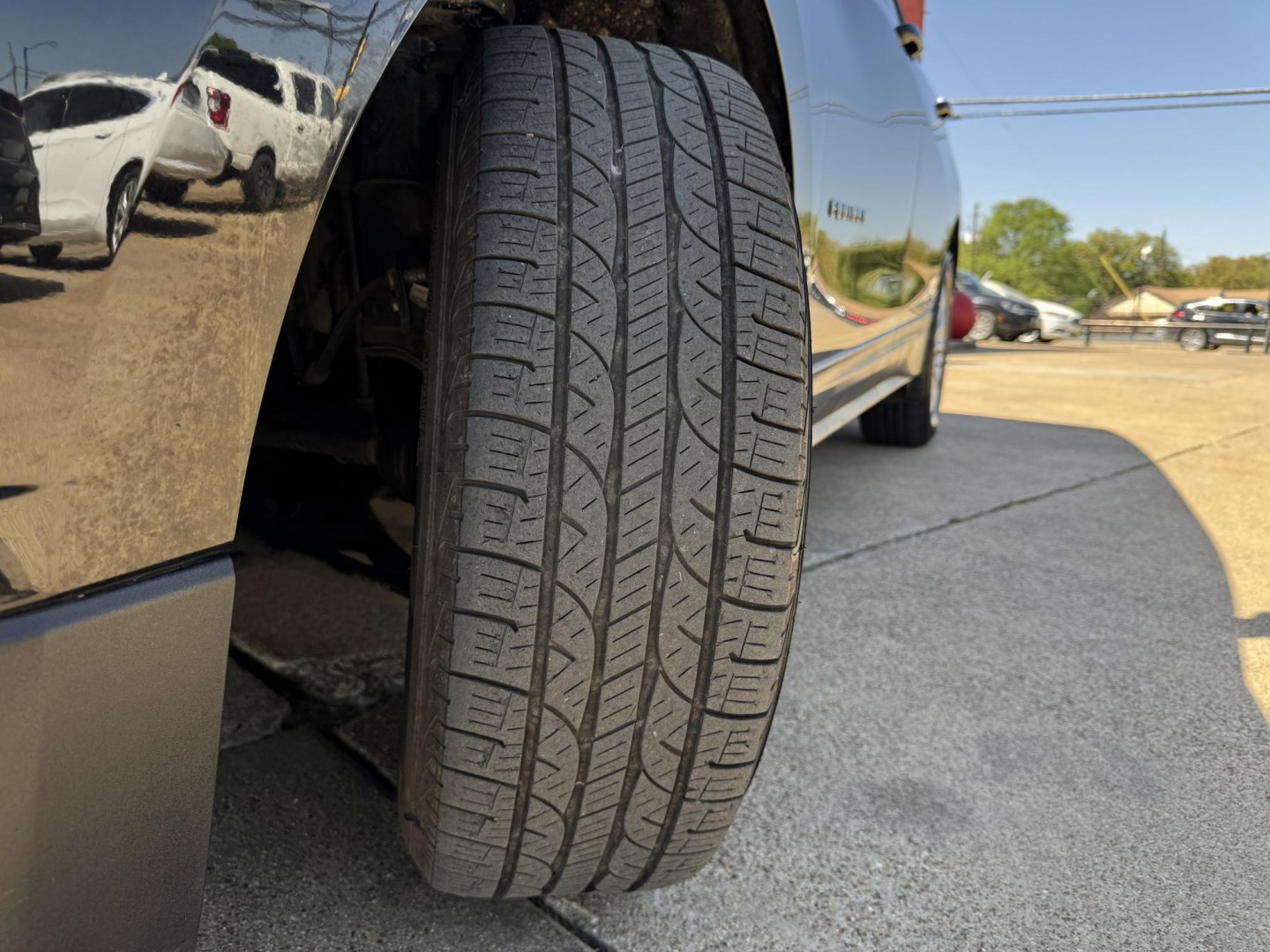 2019 BLACK CHEVROLET EQUINOX LS (2GNAXHEVXK6) , located at 5900 E. Lancaster Ave., Fort Worth, TX, 76112, (817) 457-5456, 0.000000, 0.000000- Photo#22