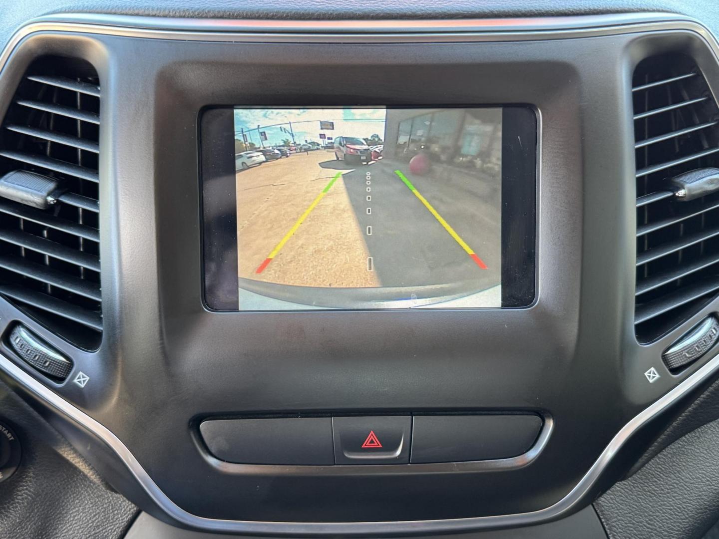 2019 SILVER JEEP CHEROKEE LATITUDE; N (1C4PJLCB9KD) , located at 5900 E. Lancaster Ave., Fort Worth, TX, 76112, (817) 457-5456, 0.000000, 0.000000 - Photo#21