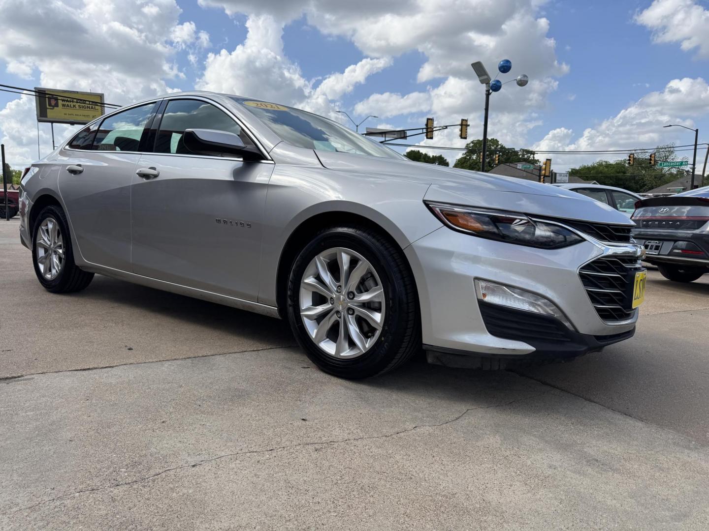 2021 SILVER CHEVROLET MALIBU LT (1LT) (1G1ZD5ST4MF) , located at 5900 E. Lancaster Ave., Fort Worth, TX, 76112, (817) 457-5456, 0.000000, 0.000000 - Photo#2