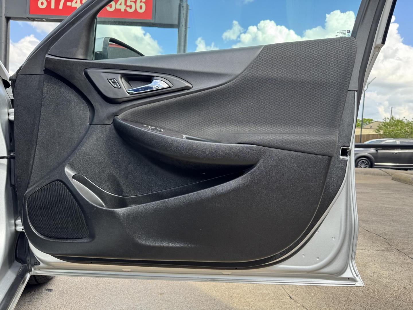 2021 SILVER CHEVROLET MALIBU LT (1LT) (1G1ZD5ST4MF) , located at 5900 E. Lancaster Ave., Fort Worth, TX, 76112, (817) 457-5456, 0.000000, 0.000000 - Photo#15