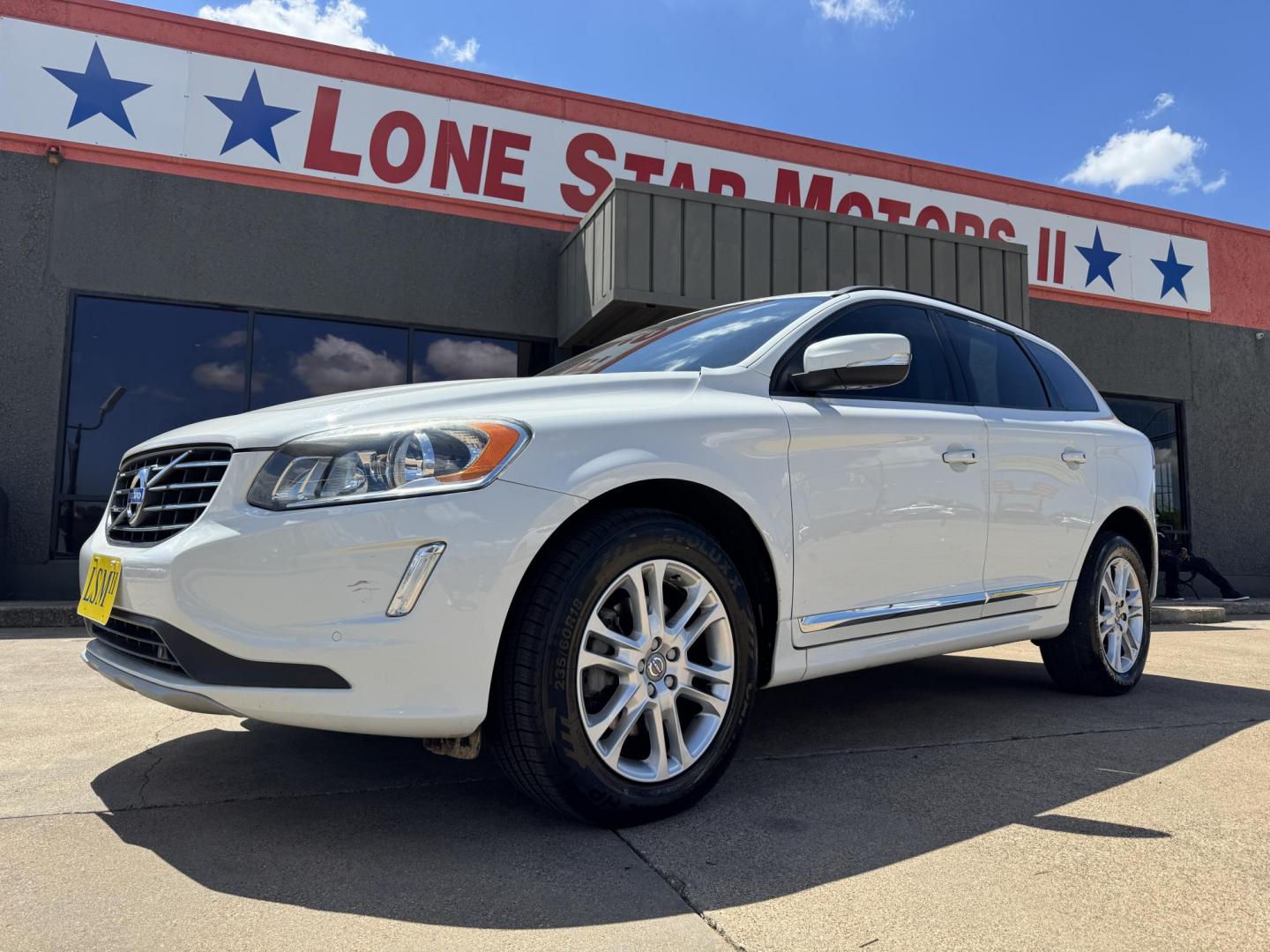 2016 Volvo XC60 T5 Drive-E FWD's photo
