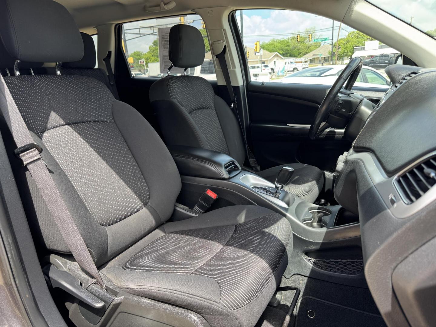 2018 GRAY DODGE JOURNEY SE (3C4PDCABXJT) , located at 5900 E. Lancaster Ave., Fort Worth, TX, 76112, (817) 457-5456, 0.000000, 0.000000 - Photo#18