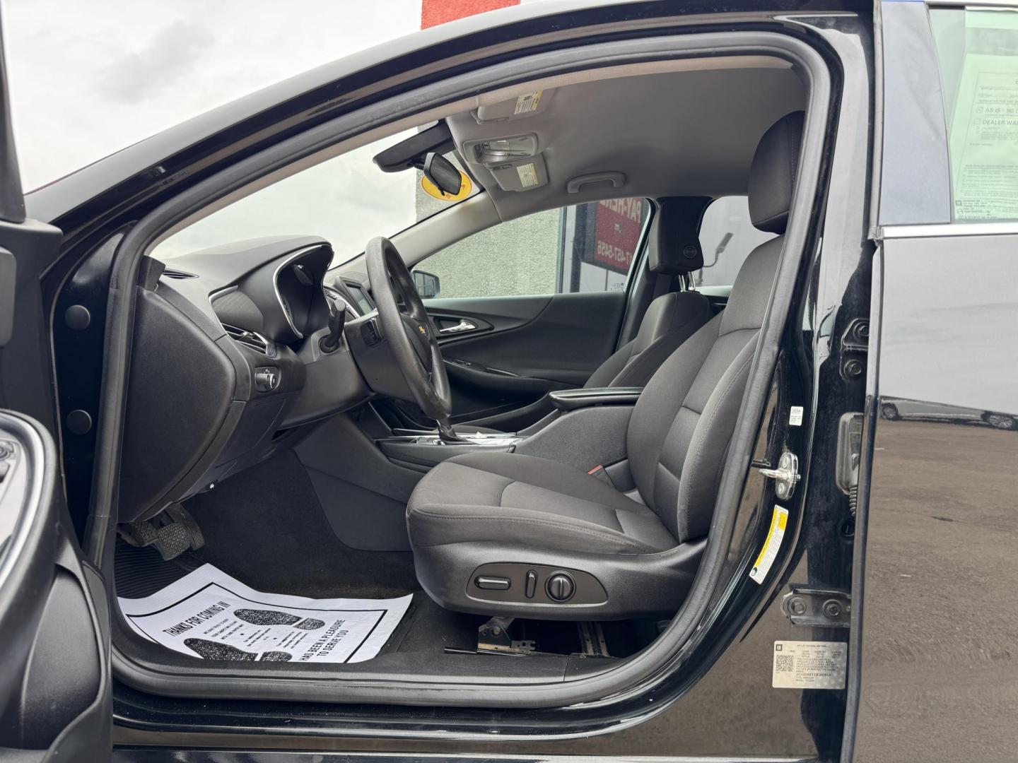 2018 BLACK CHEVROLET MALIBU LT (2FL) (1G1ZD5ST7JF) , located at 5900 E. Lancaster Ave., Fort Worth, TX, 76112, (817) 457-5456, 0.000000, 0.000000 - Photo#7