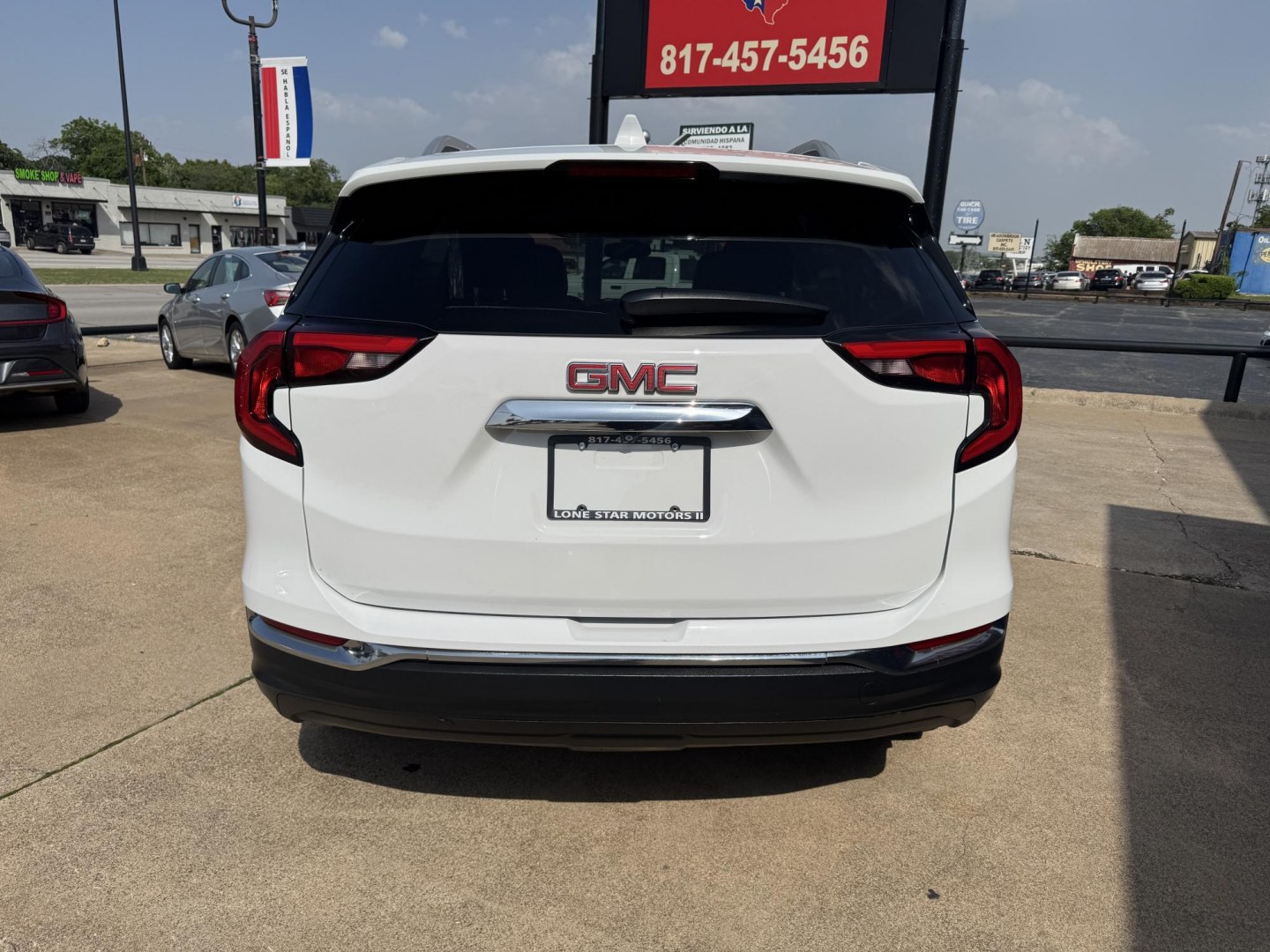 2019 WHITE GMC TERRAIN SLT (3GKALPEV7KL) , located at 5900 E. Lancaster Ave., Fort Worth, TX, 76112, (817) 457-5456, 0.000000, 0.000000- Photo#4