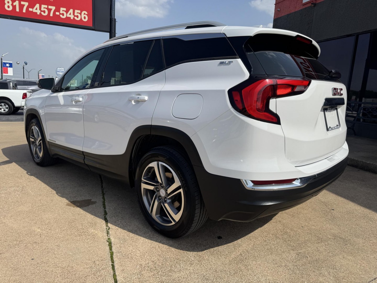 2019 WHITE GMC TERRAIN SLT (3GKALPEV7KL) , located at 5900 E. Lancaster Ave., Fort Worth, TX, 76112, (817) 457-5456, 0.000000, 0.000000- Photo#6