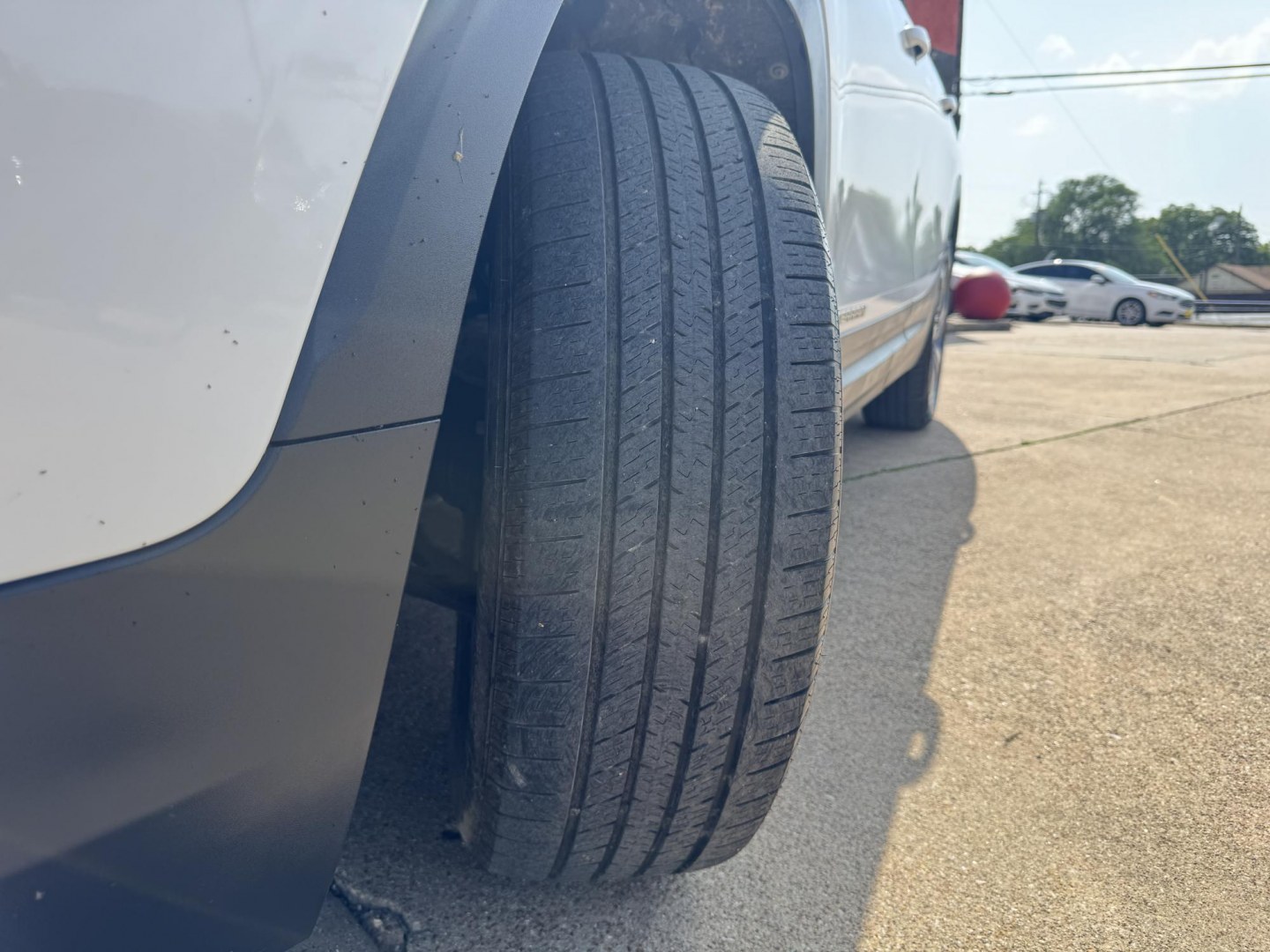2019 WHITE GMC TERRAIN SLT (3GKALPEV7KL) , located at 5900 E. Lancaster Ave., Fort Worth, TX, 76112, (817) 457-5456, 0.000000, 0.000000- Photo#22