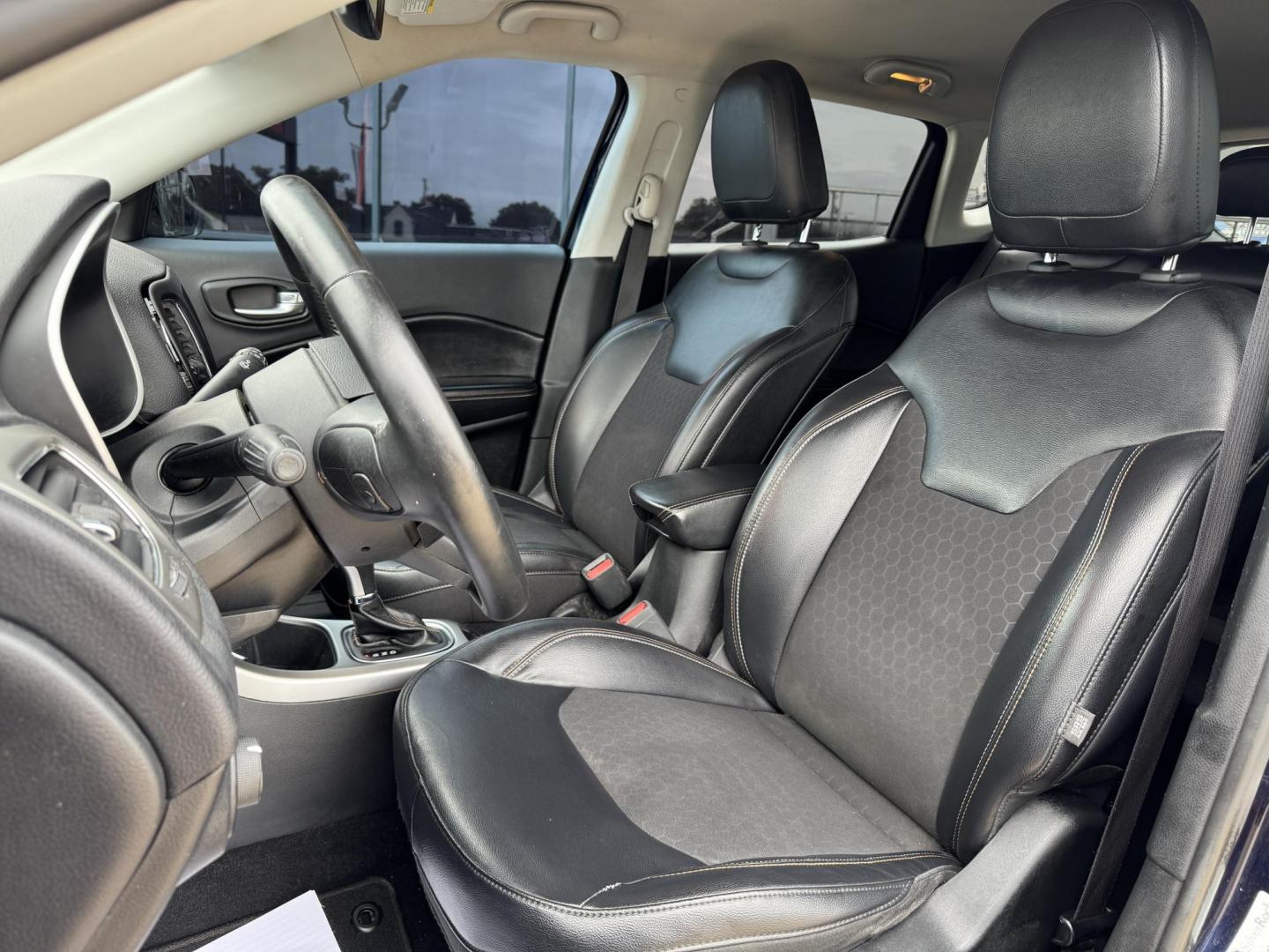 2017 BLUE JEEP COMPASS LATITUDE (3C4NJCBB4HT) , located at 5900 E. Lancaster Ave., Fort Worth, TX, 76112, (817) 457-5456, 0.000000, 0.000000 - Photo#10