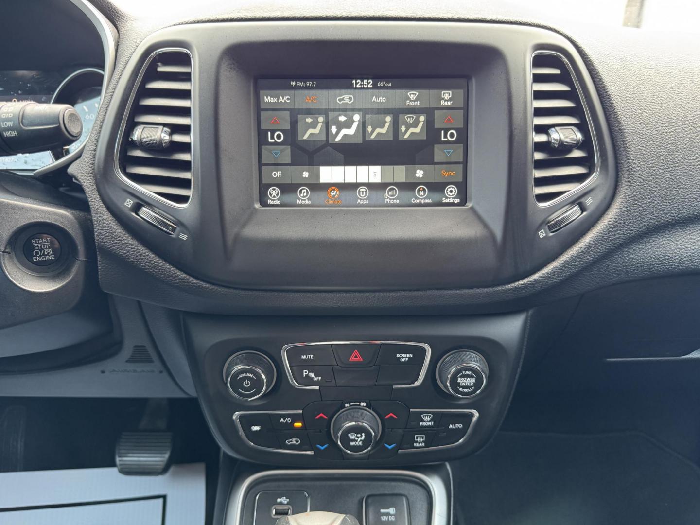 2017 BLUE JEEP COMPASS LATITUDE (3C4NJCBB4HT) , located at 5900 E. Lancaster Ave., Fort Worth, TX, 76112, (817) 457-5456, 0.000000, 0.000000 - Photo#19