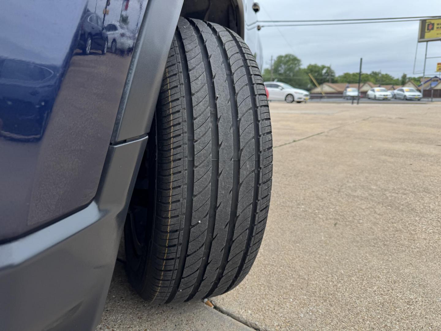 2017 BLUE JEEP COMPASS LATITUDE (3C4NJCBB4HT) , located at 5900 E. Lancaster Ave., Fort Worth, TX, 76112, (817) 457-5456, 0.000000, 0.000000 - Photo#22