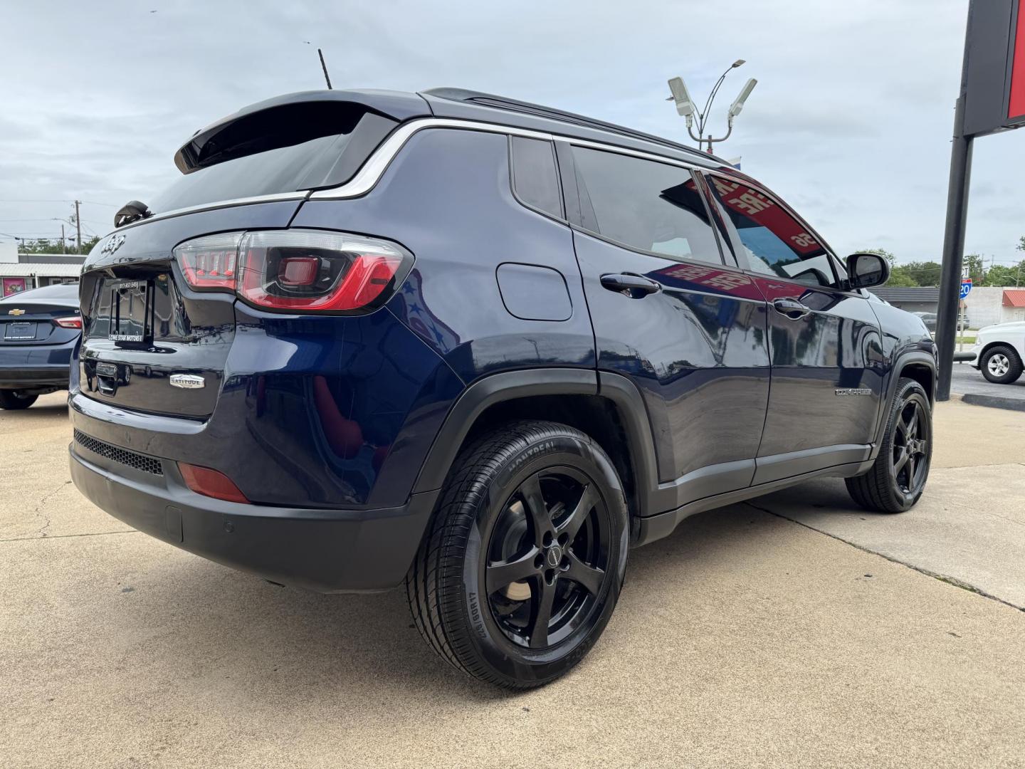 2017 BLUE JEEP COMPASS LATITUDE (3C4NJCBB4HT) , located at 5900 E. Lancaster Ave., Fort Worth, TX, 76112, (817) 457-5456, 0.000000, 0.000000 - Photo#3