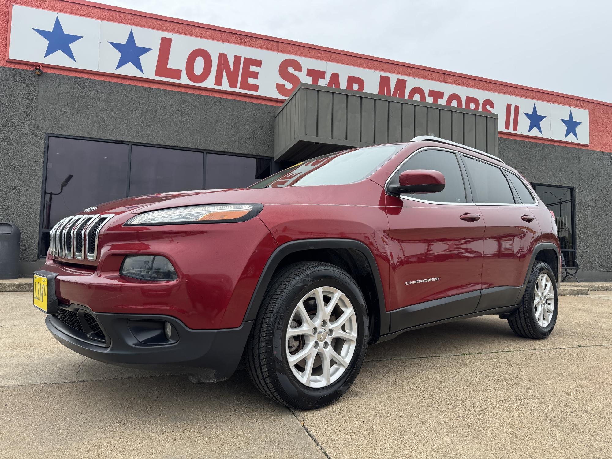 photo of 2017 JEEP CHEROKEE LATITUDE; N 