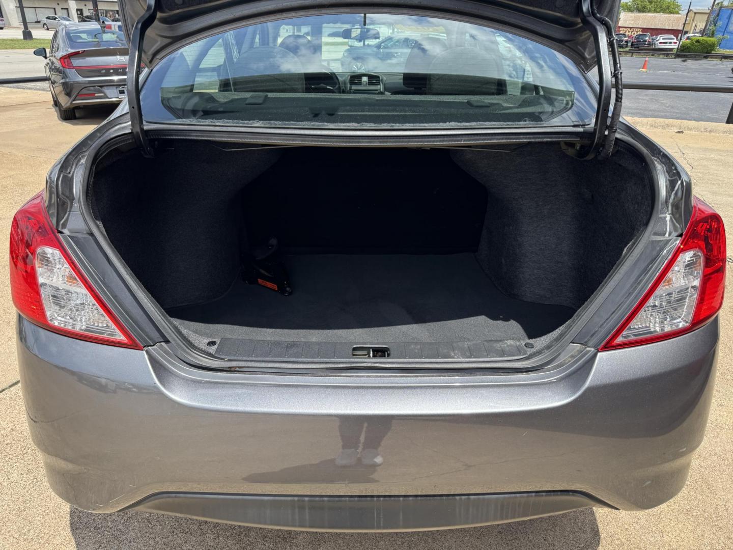 2019 GRAY NISSAN VERSA S; SL; SV (3N1CN7AP6KL) , located at 5900 E. Lancaster Ave., Fort Worth, TX, 76112, (817) 457-5456, 0.000000, 0.000000- Photo#5