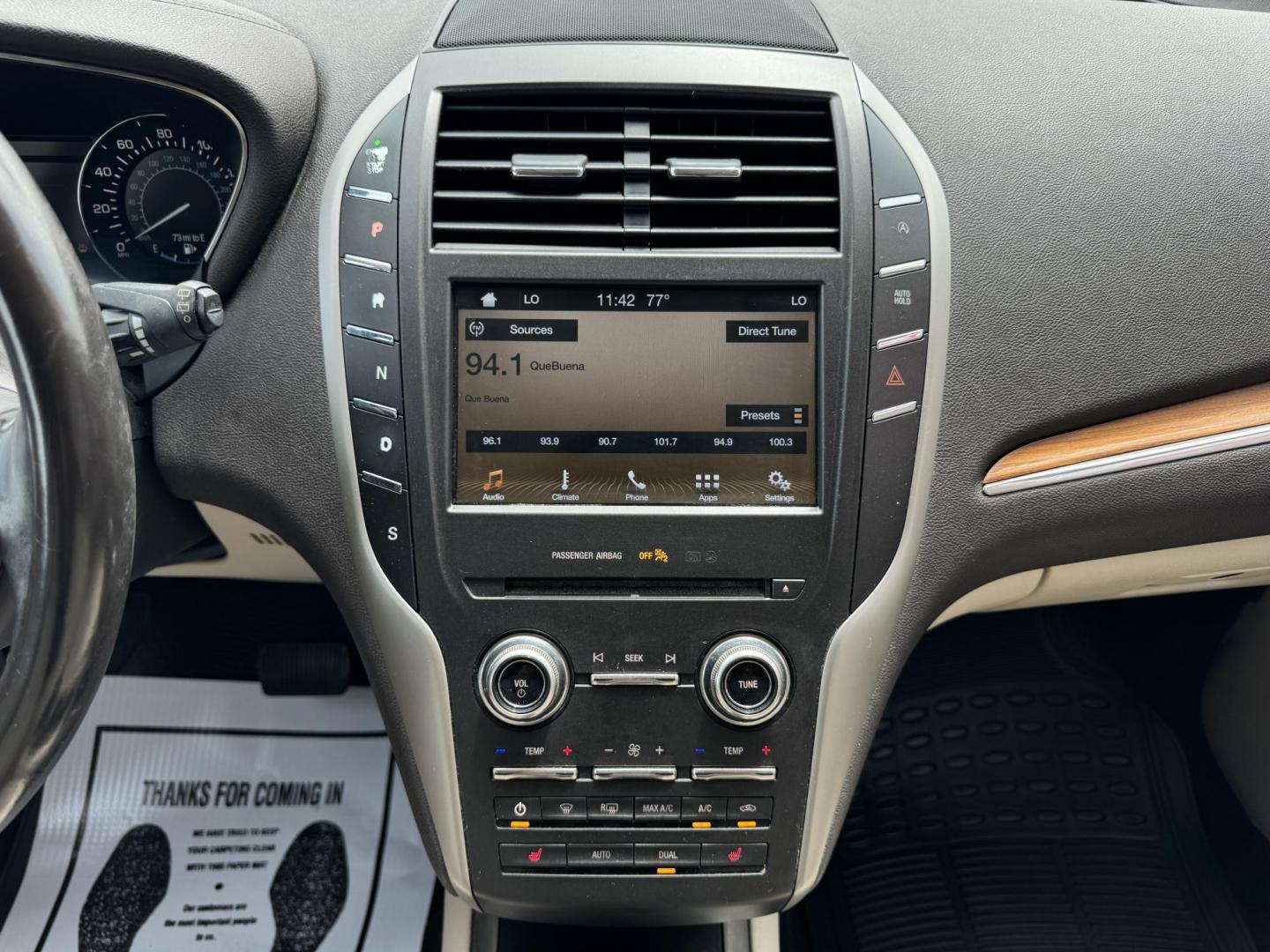 2017 SILVER LINCOLN MKC SELECT (5LMCJ2C91HU) , located at 5900 E. Lancaster Ave., Fort Worth, TX, 76112, (817) 457-5456, 0.000000, 0.000000 - Photo#18