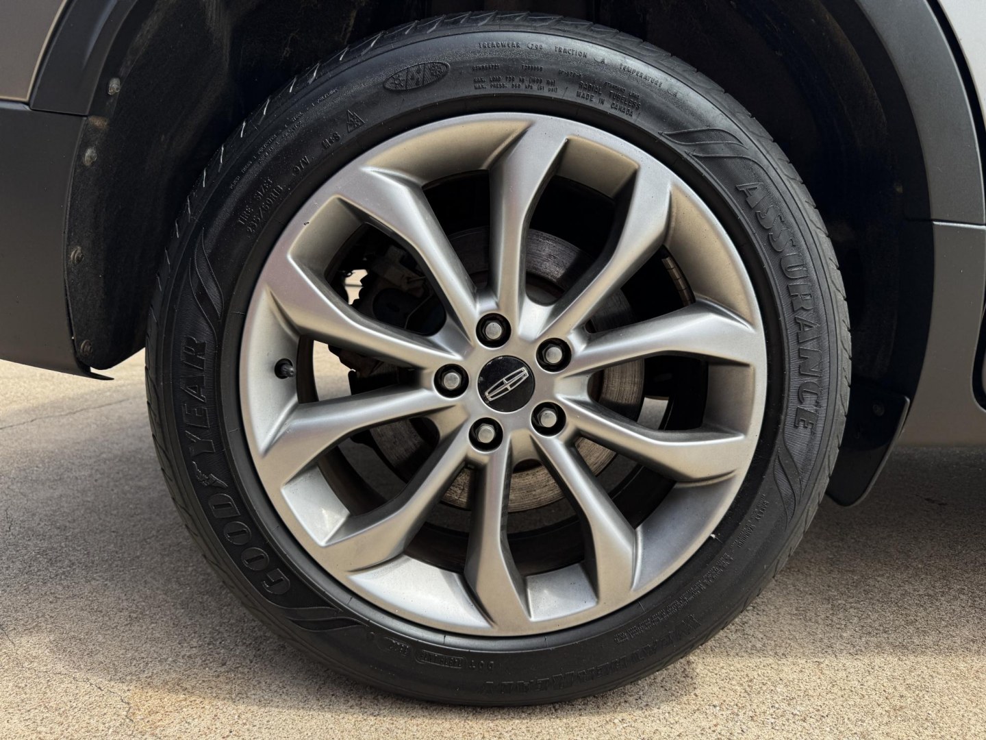 2017 SILVER LINCOLN MKC SELECT (5LMCJ2C91HU) , located at 5900 E. Lancaster Ave., Fort Worth, TX, 76112, (817) 457-5456, 0.000000, 0.000000- Photo#22