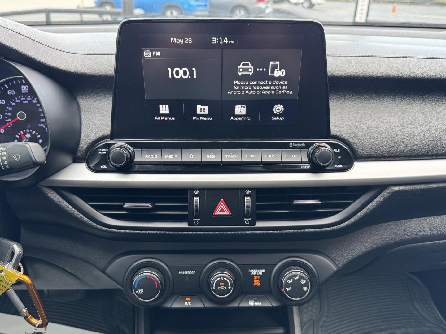 2021 BLUE KIA FORTE FE; LXS (3KPF24AD5ME) , located at 5900 E. Lancaster Ave., Fort Worth, TX, 76112, (817) 457-5456, 0.000000, 0.000000 - Photo#19