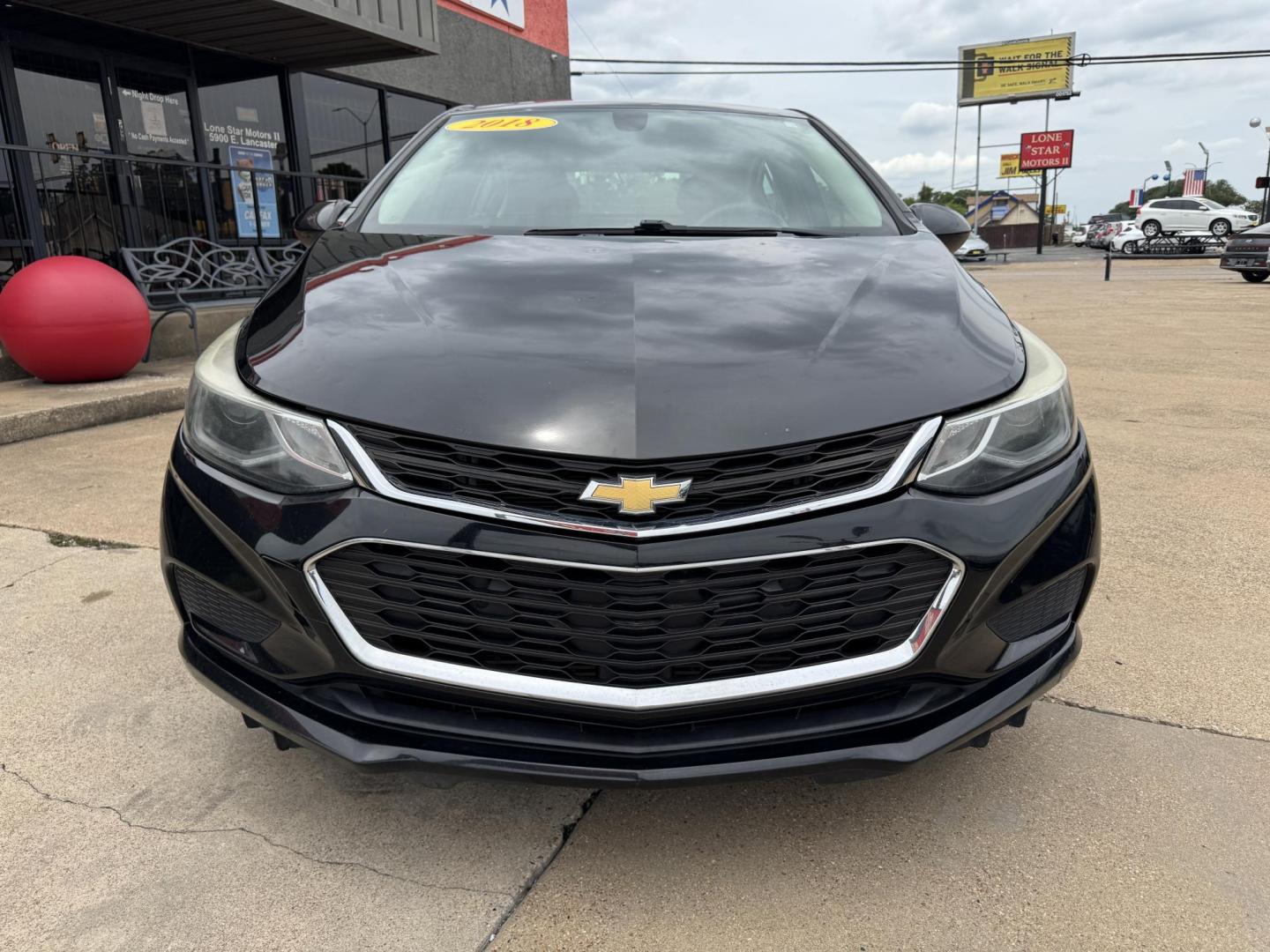 2018 BLACK CHEVROLET CRUZE LT (3G1BE6SMXJS) , located at 5900 E. Lancaster Ave., Fort Worth, TX, 76112, (817) 457-5456, 0.000000, 0.000000 - Photo#1
