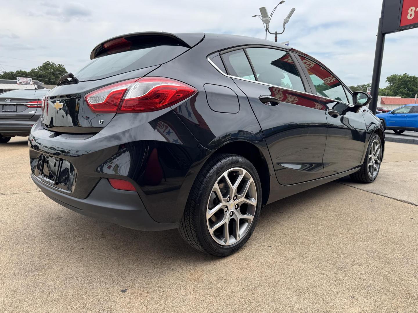 2018 BLACK CHEVROLET CRUZE LT (3G1BE6SMXJS) , located at 5900 E. Lancaster Ave., Fort Worth, TX, 76112, (817) 457-5456, 0.000000, 0.000000 - Photo#3
