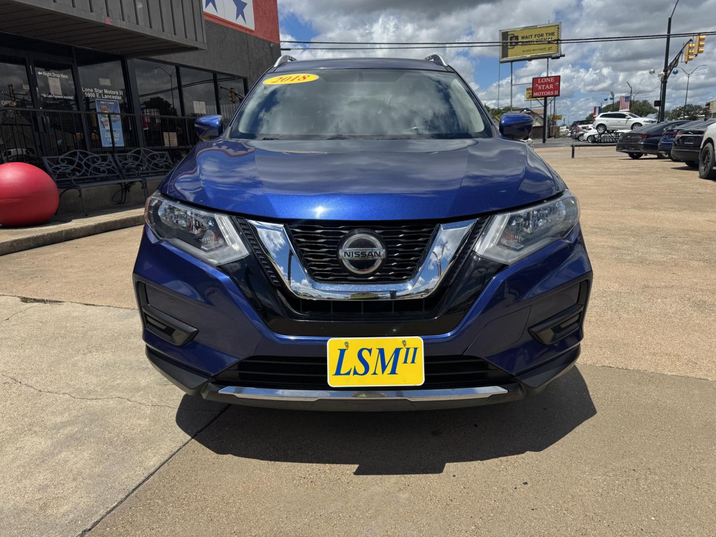 2018 BLUE NISSAN ROGUE S; SL; SV (KNMAT2MT2JP) , located at 5900 E. Lancaster Ave., Fort Worth, TX, 76112, (817) 457-5456, 0.000000, 0.000000 - Photo#1