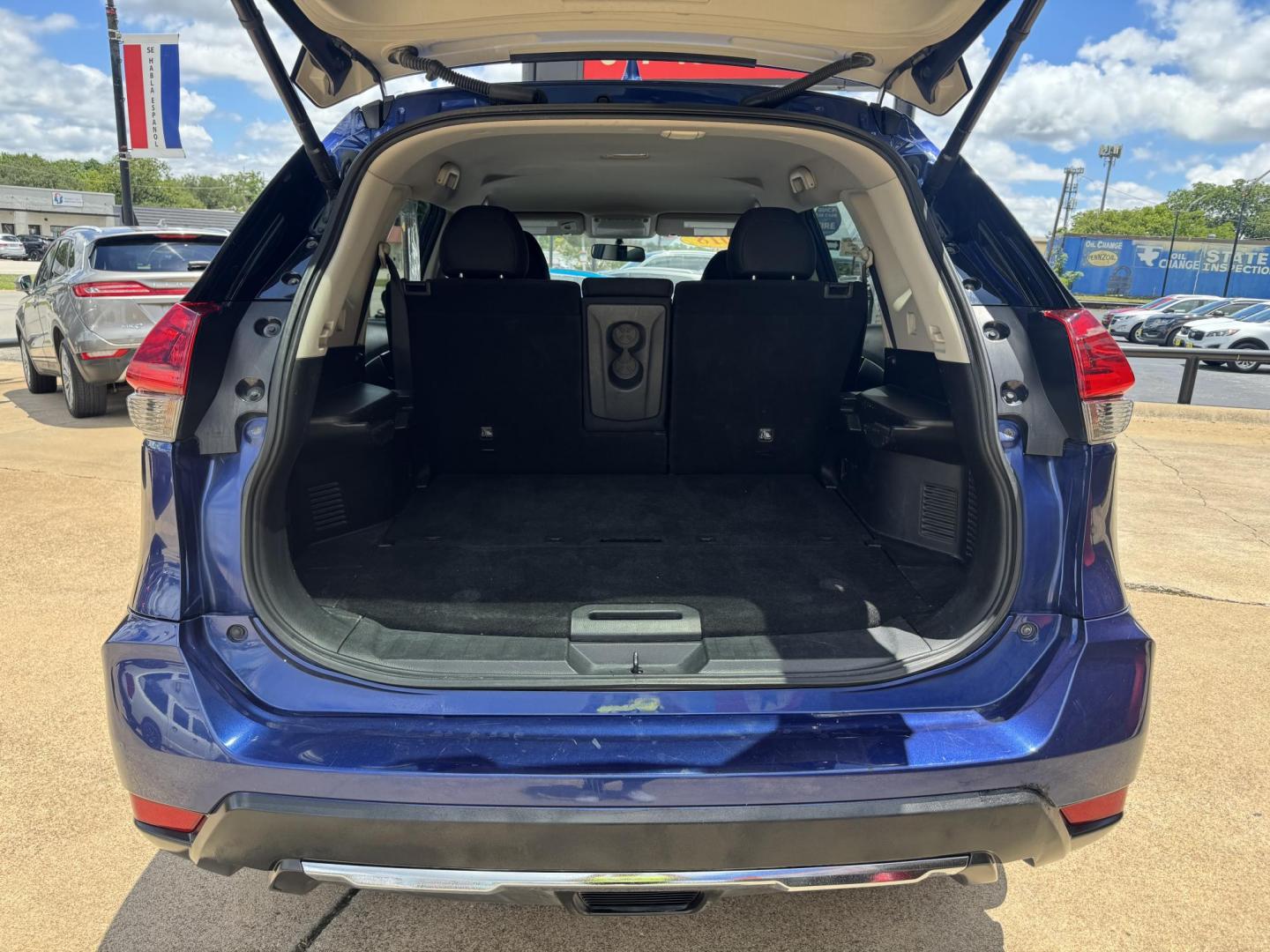 2018 BLUE NISSAN ROGUE S; SL; SV (KNMAT2MT2JP) , located at 5900 E. Lancaster Ave., Fort Worth, TX, 76112, (817) 457-5456, 0.000000, 0.000000 - Photo#5