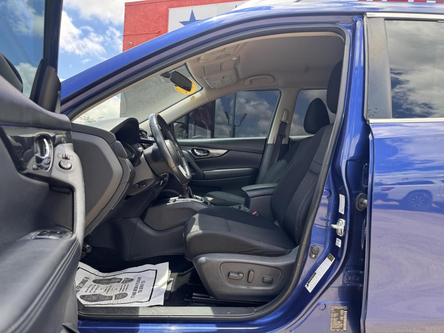 2018 BLUE NISSAN ROGUE S; SL; SV (KNMAT2MT2JP) , located at 5900 E. Lancaster Ave., Fort Worth, TX, 76112, (817) 457-5456, 0.000000, 0.000000 - Photo#10
