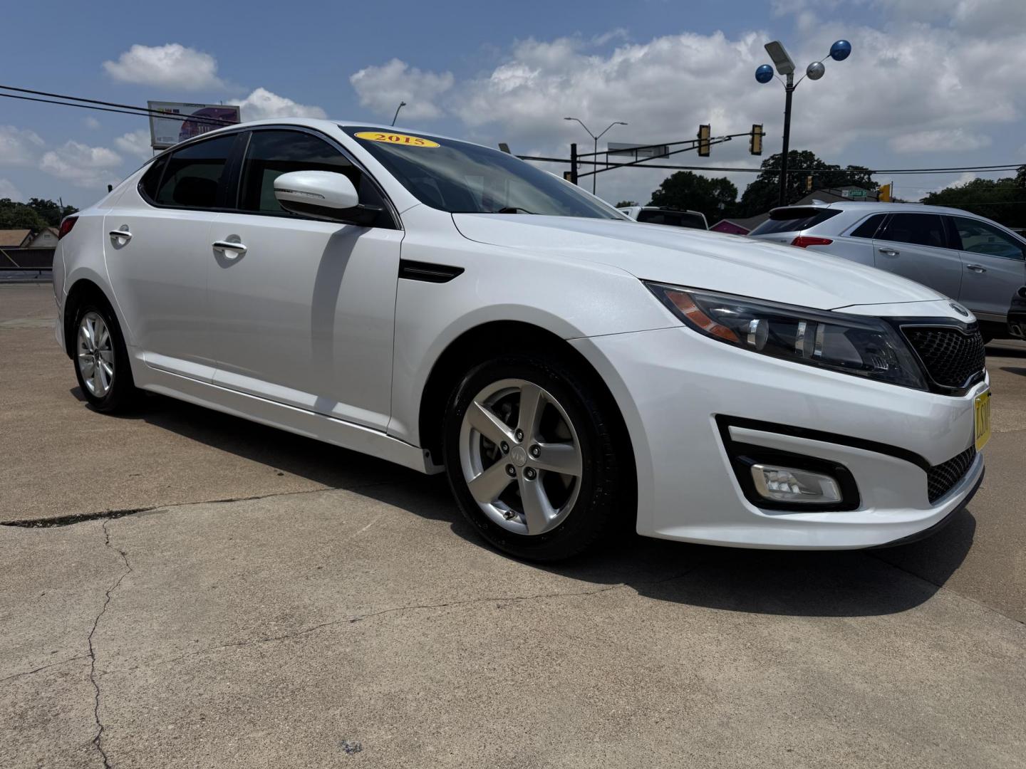 2015 WHITE KIA OPTIMA LX (5XXGM4A75FG) , located at 5900 E. Lancaster Ave., Fort Worth, TX, 76112, (817) 457-5456, 0.000000, 0.000000- Photo#2
