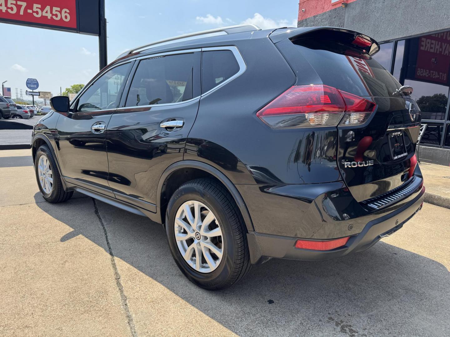 2019 BLACK NISSAN ROGUE S; SL; SV (5N1AT2MV2KC) , located at 5900 E. Lancaster Ave., Fort Worth, TX, 76112, (817) 457-5456, 0.000000, 0.000000 - Photo#7