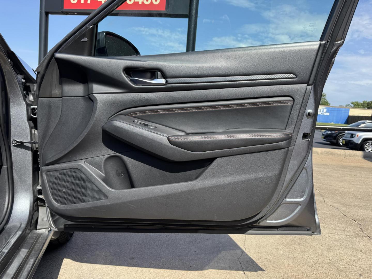 2019 GRAY NISSAN ALTIMA 2.5 SR (1N4BL4CW1KC) , located at 5900 E. Lancaster Ave., Fort Worth, TX, 76112, (817) 457-5456, 0.000000, 0.000000 - Photo#15