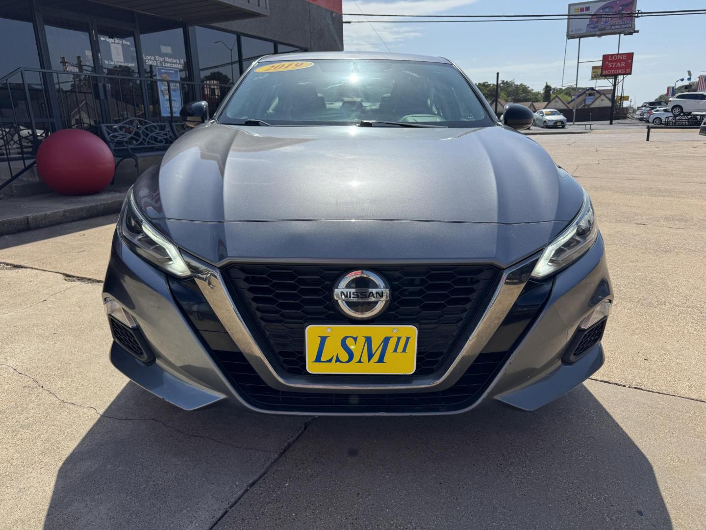 2019 GRAY NISSAN ALTIMA 2.5 SR (1N4BL4CW1KC) , located at 5900 E. Lancaster Ave., Fort Worth, TX, 76112, (817) 457-5456, 0.000000, 0.000000 - Photo#1