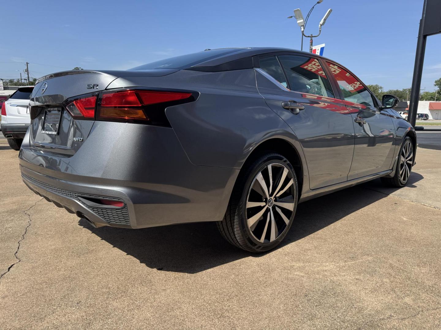 2019 GRAY NISSAN ALTIMA 2.5 SR (1N4BL4CW1KC) , located at 5900 E. Lancaster Ave., Fort Worth, TX, 76112, (817) 457-5456, 0.000000, 0.000000 - Photo#3