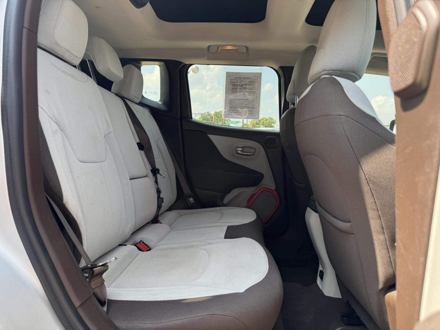 2015 SILVER JEEP RENEGADE LATITUDE (ZACCJABT2FP) , located at 5900 E. Lancaster Ave., Fort Worth, TX, 76112, (817) 457-5456, 0.000000, 0.000000- Photo#14
