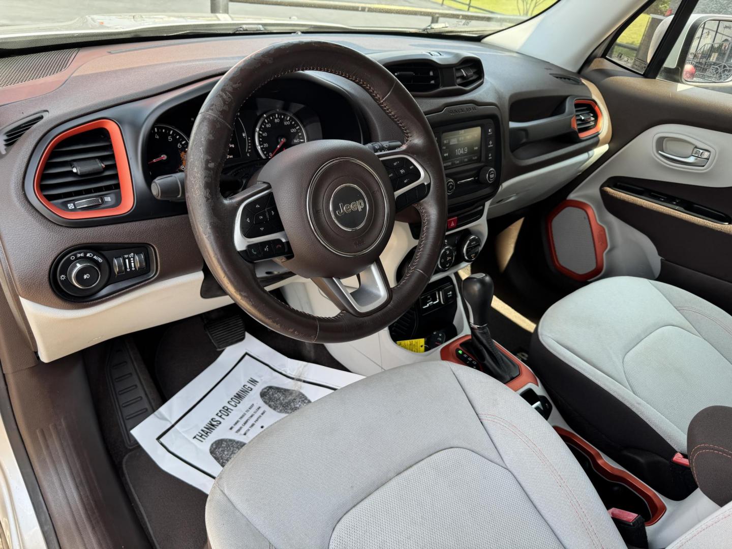 2015 SILVER JEEP RENEGADE LATITUDE (ZACCJABT2FP) , located at 5900 E. Lancaster Ave., Fort Worth, TX, 76112, (817) 457-5456, 0.000000, 0.000000- Photo#9